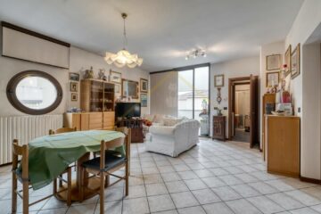 via-tunisi-casalecchio-vendita